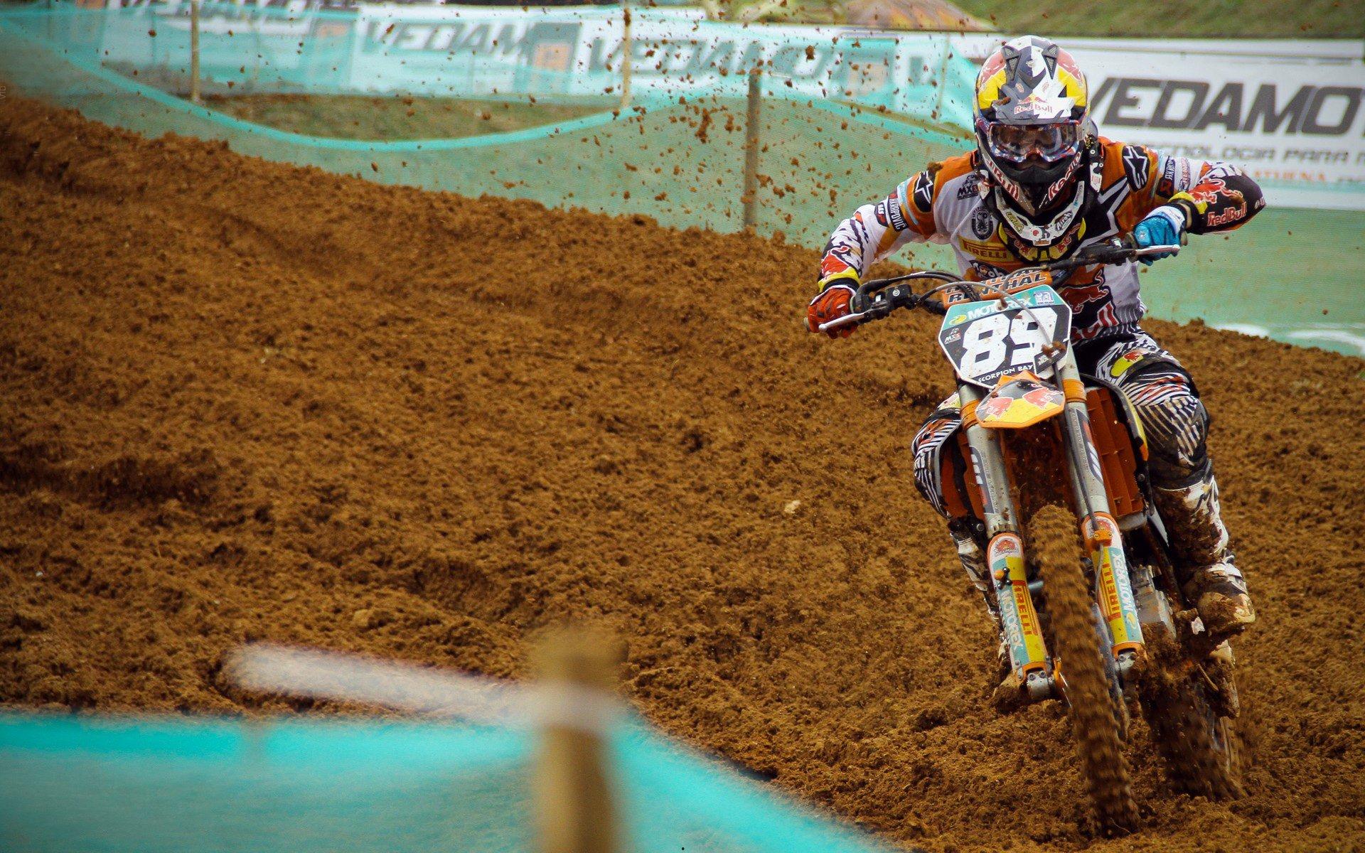 上海农商银行女足宣布高仓麻子离任，球队暂列女超第七引发战略调整