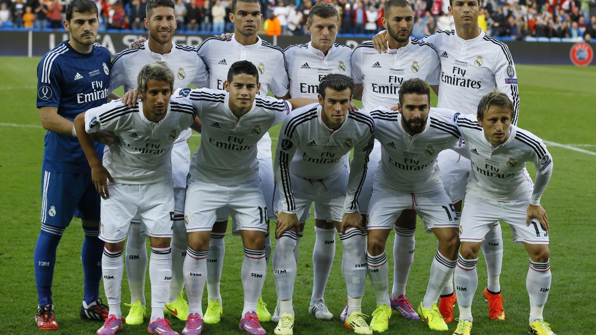 丁威迪中国行化身宠粉狂魔！球迷泪洒现场，这份生日祝福让我铭记